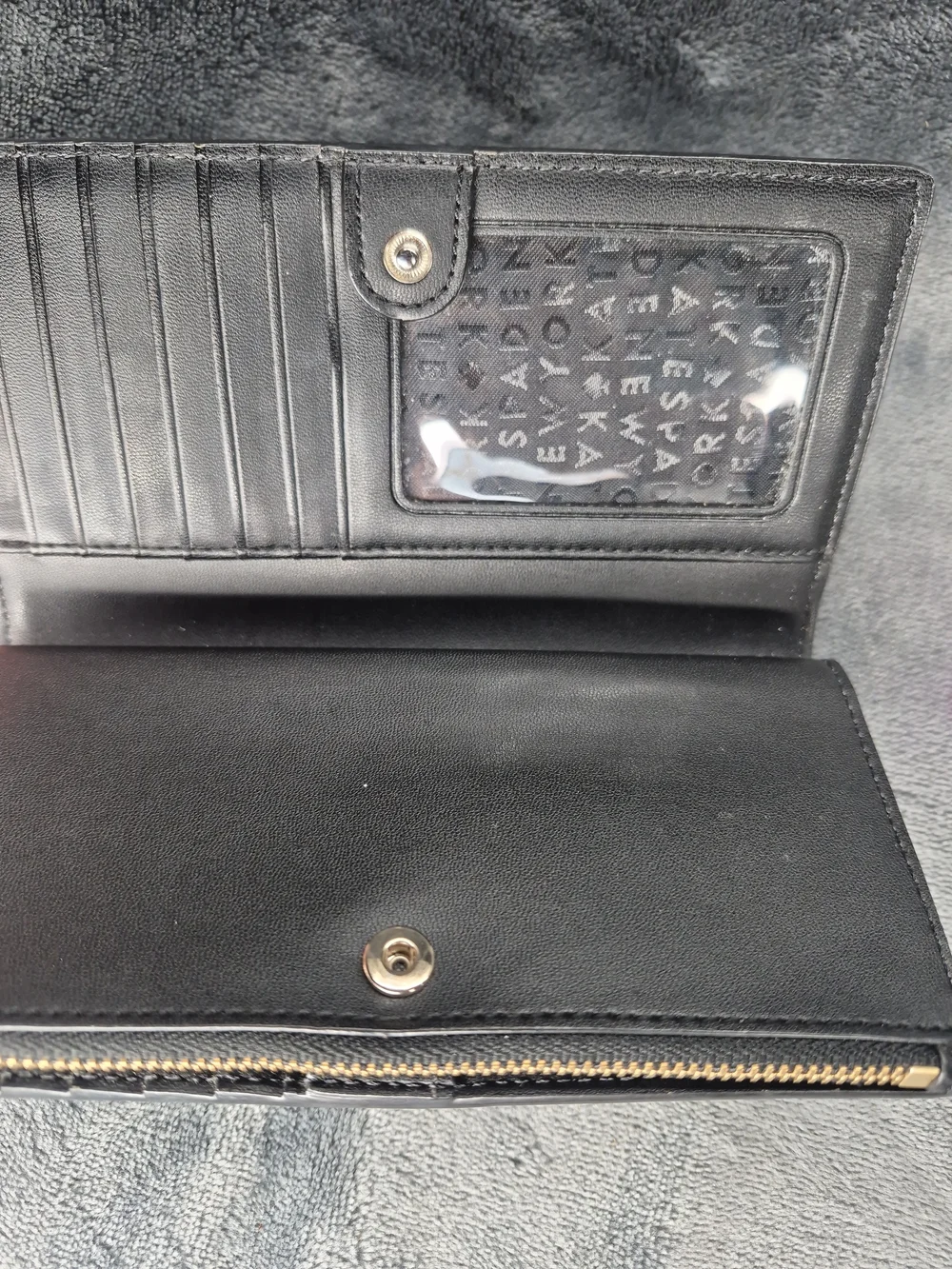 Kate Spade Pebble Leather Braylon Wallet Black Gold Tone